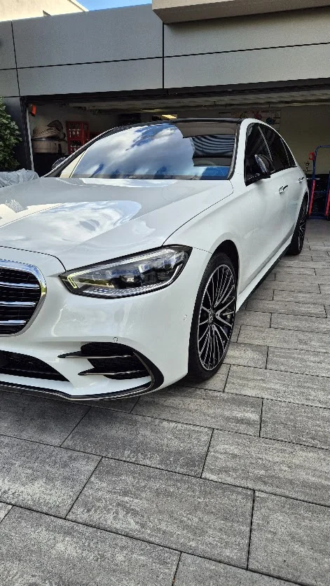 Mercedes S-Klasse – Frontansicht nach der Aufbereitung